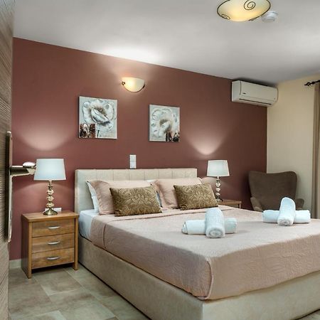 Villa Dionysios Keri Bagian luar foto