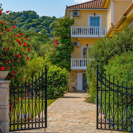 Villa Dionysios Keri Bagian luar foto