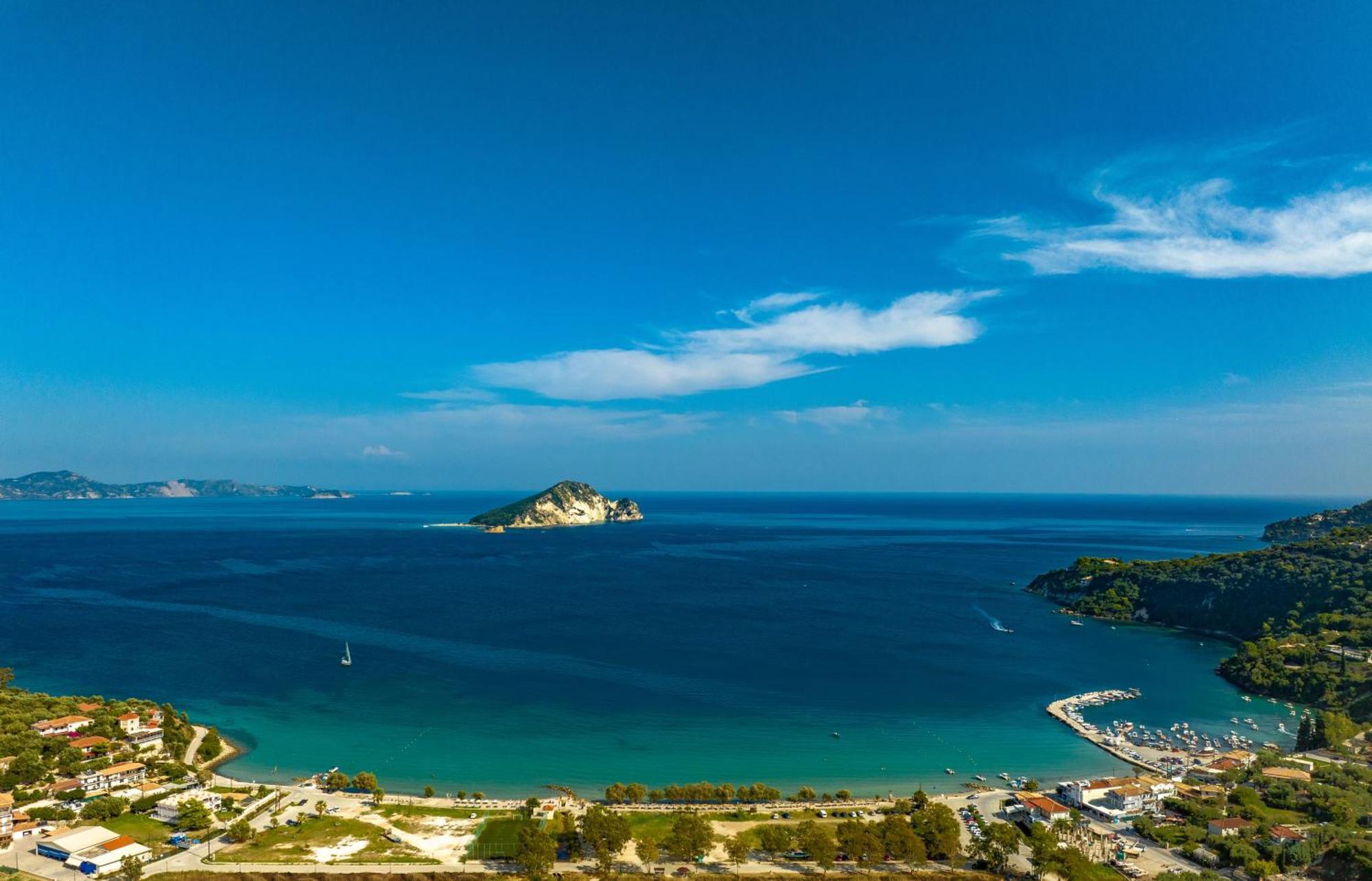 Villa Dionysios Keri Bagian luar foto