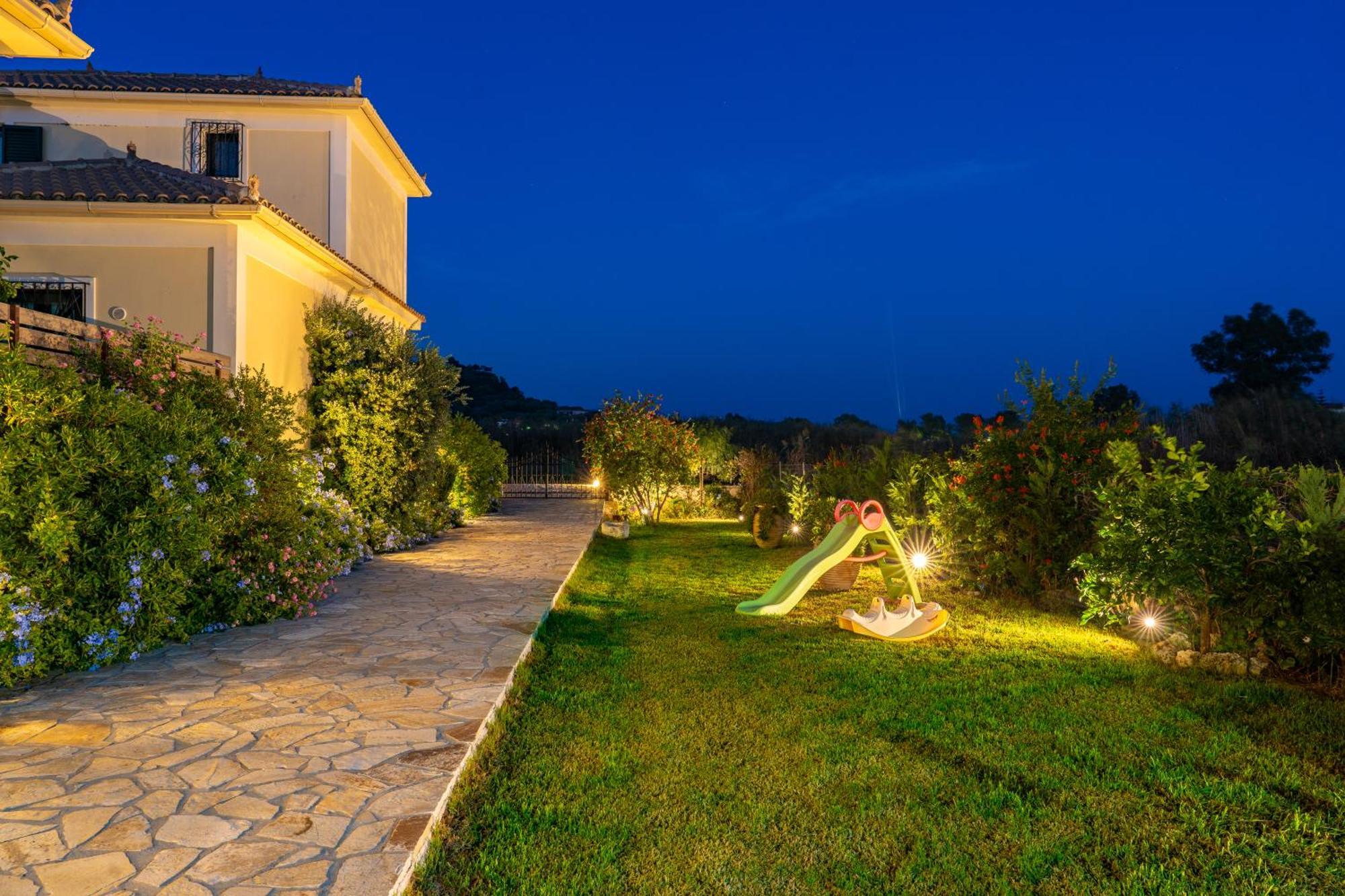 Villa Dionysios Keri Bagian luar foto