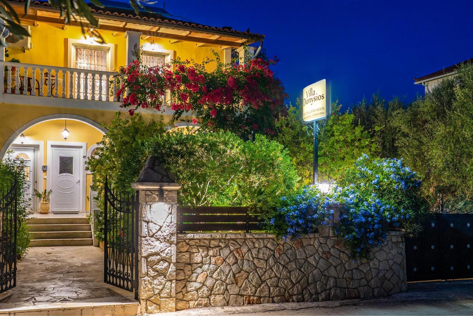 Villa Dionysios Keri Bagian luar foto